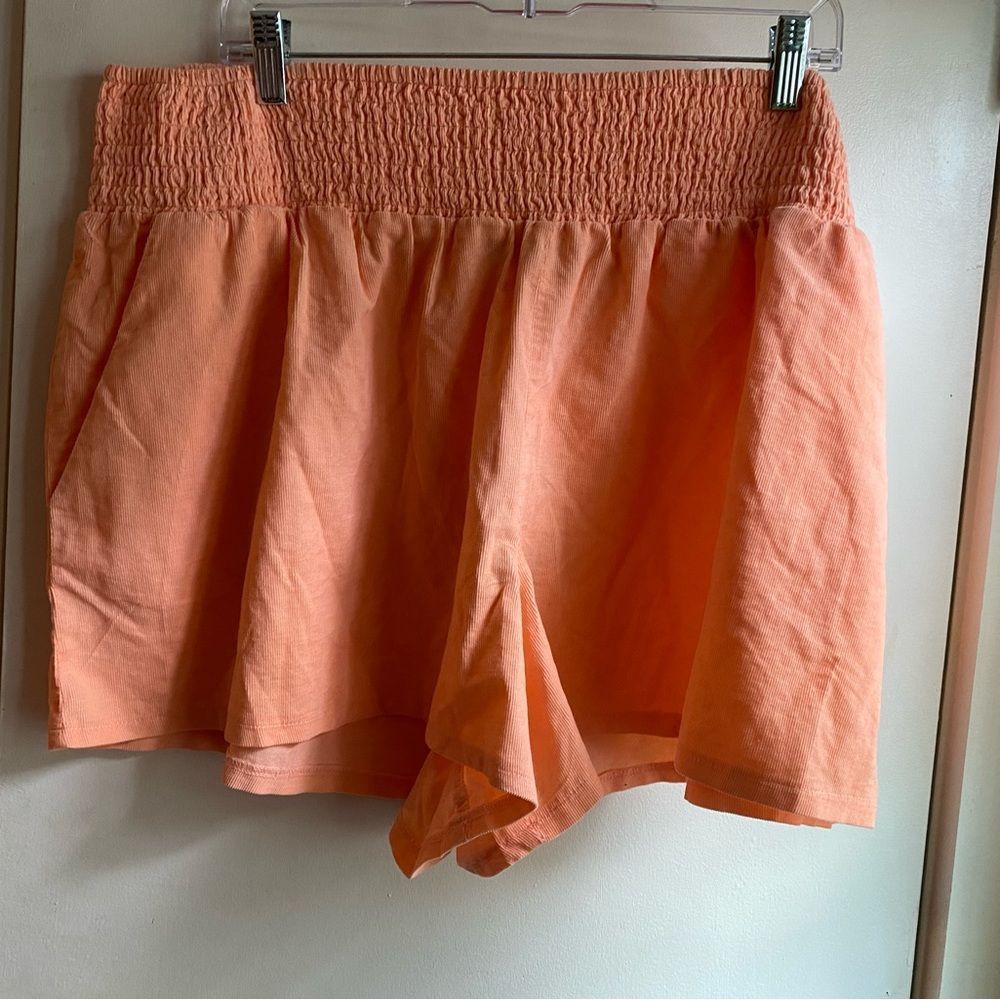 Wild Fable - Various Sizes - NWTs Coral with pockets shorts corduroy texture